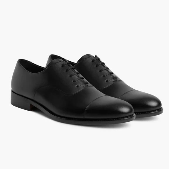Men’s Leather Shoes – Classic Style & Lasting Comfort